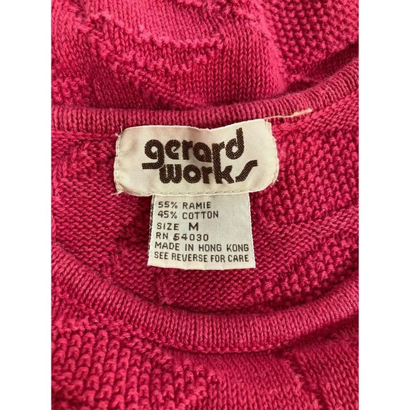 Vintage Gerard Works Womens Medium Pink Acrylic Sleeveless Sweater Knit Argyle - Picture 2 of 3